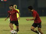 latihan-timnas-indonesia-diikuti-marselino-ferdinan-kiri.jpg