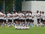 latihan-timnas-u-22-indonesia-jelang-sea-games-2023_20230302_181750.jpg