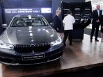 launching-bmw-7-series_20161201_151454.jpg