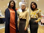 laura-ayudia-dan-vanesha-pamerkan-koleksi-fashion-uniqlo_20190718_163235.jpg