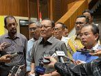 lawrence-diperiksa-golkar-1.jpg