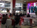 layar-besar-nobar-pelantikan.jpg