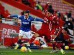 leandro-trossard-dan-roberto-firmino.jpg