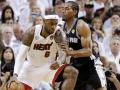 lebron-james-dikawal-lawan-spurs.jpg