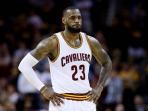 lebron-james-tolakpinggangggg_20150617_123942.jpg