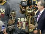 lebron-james_20160620_131553.jpg