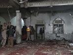 ledakan-di-masjid-pakistan-30-orang-tewas_20220304_202827.jpg