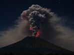 ledakan-gunung-agung_20180629_071359.jpg
