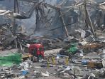 ledakan-tianjin-nih3_20150815_125443.jpg