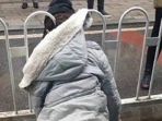 leher-wanita-muda_20180302_195720.jpg