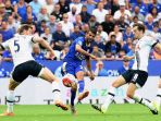 leicester-city-vs-tottenham-hotspur_20171127_171517.jpg