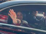 lengser-jokowi-dan-iriana-tinggalkan-istana.jpg