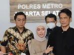 lesti-mengungkap-alasan-dirinya-mencabut-gugatannya-terhadap-rizky-billar.jpg