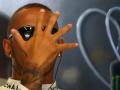 lewis-hamilton-tutupmukeeee.jpg