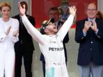 lewis-hamilton_20160529_215735.jpg