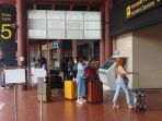 libur-panjang-pandemi-covid-19-soetta-padat-penumpang_20201028_153059.jpg