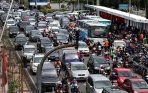 liburan-tahun-baru-bandung-macet_20150101_204517.jpg