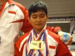 lifter-putri-andalan-indonesia-widari-raih-tiga-emas-di-kejuaraan-dunia-angkat-berat_20171115_181748.jpg