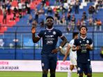liga-1-arema-fc-hajar-rans-nusantara-fc-4-2_20220824_201556.jpg