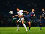 liga-1-arema-fc-vs-pss-sleman_20220805_215956.jpg