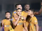 liga-1-bhayangkara-fc-kalahkan-persik-kediri-2-0_20210930_053019.jpg