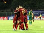 liga-1-bhayangkara-fc-libas-persebaya-surabaya-2-1_20220121_052948.jpg