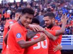 liga-1-borneo-fc-samarinda-lumat-persib-bandung-4-1_20220808_030411.jpg