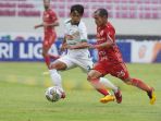 liga-1-hujan-tunda-pss-sleman-melawan-persija-jakarta_20221223_201734.jpg