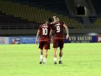 liga-1-madura-united-batal-menang-lawan-10-pemain-borneo-fc_20211215_175345.jpg