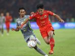 liga-1-persija-jakarta-vs-persebaya_20230730_231429.jpg