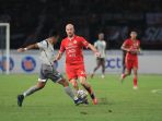 liga-1-persija-taklukan-persib-2-0_20230331_231757.jpg