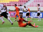 liga-1-persiraja-banda-aceh-kalah-1-2-dari-madura-united_20211027_232550.jpg