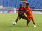liga-1-persiraja-banda-aceh-kalah-1-2-dari-persipura-jayapura_20210925_174429.jpg