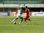 liga-1-persiraja-banda-aceh-vs-psm-makassar-imbang-tanpa-gol_20211214_223401.jpg