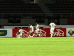 liga-1-persis-solo-dipecundangi-psim-yogyakarta-0-1_20211116_101649.jpg