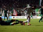 liga-1-pss-sleman-vs-persebaya-surabaya-super-elja-menang-2-1_20190713_232030.jpg