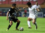liga-2-martapura-dewa-united-vs-psim-yogyakarta-imbang-2-2_20211217_025436.jpg