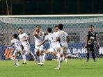 liga-2-martapura-dewa-united-vs-psim-yogyakarta-imbang-2-2_20211217_033227.jpg