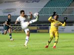 liga-2-psms-medan-vs-martapura-dewa-united_20211223_224848.jpg