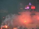 light-flare-on-shah-alam-stadium_20141210_095643.jpg