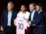 lionel-messi-diperkenalkan-inter-miami-hari-ini.jpg