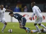 lionel-messi-timnas-argentina-kena-tekel_20150619_214530.jpg