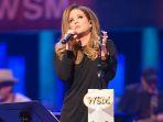 lisa-marie-presley.jpg