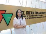 lisa-usfie-analis-dan-pimpinan-cabang-pt-rifan-financindo-berjangkadbs-tower.jpg