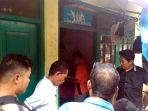 lokasi-kos-tempat-pembunuhan-ade-dan-istrinya_20161127_155707.jpg