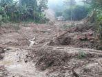 lokasi-longsor-di-kampung-banar-bogor_1.jpg