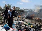lokasi-pengeboman-israel-di-al-mawasi-dekat-khan-yunis.jpg