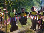 lomba-balap-karung-foto-diambil-sebelum-masa-pandemi-covid-19-shutterstock.jpg