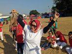lomba-menangkap-bebek-komunitas-pejalan-kaki-surakarta.jpg