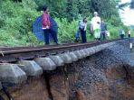 longsor-ka-sukabumi.jpg